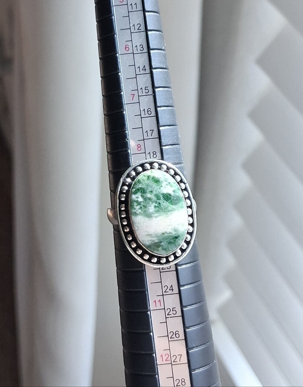 Pretty Silver Tone Natural Stone Oval Ring